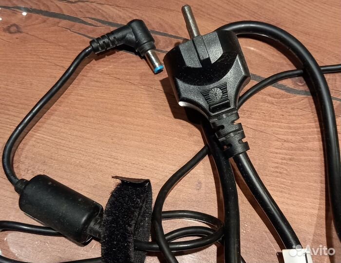 Блок питания «ADP-90SB BB» для ноутбуков