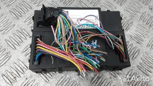 Блок комфорта nissan X-trail T31 (1NN30M301)