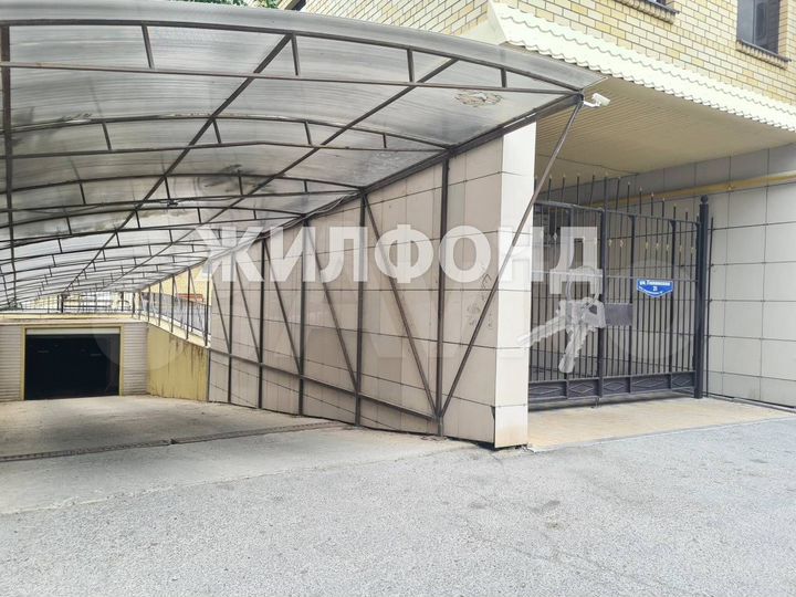 2-к. квартира, 68 м², 4/6 эт.