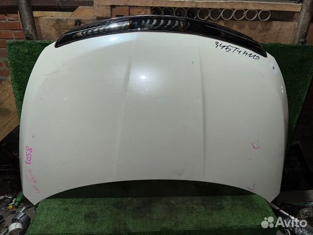 Капот Nissan Tiida C11