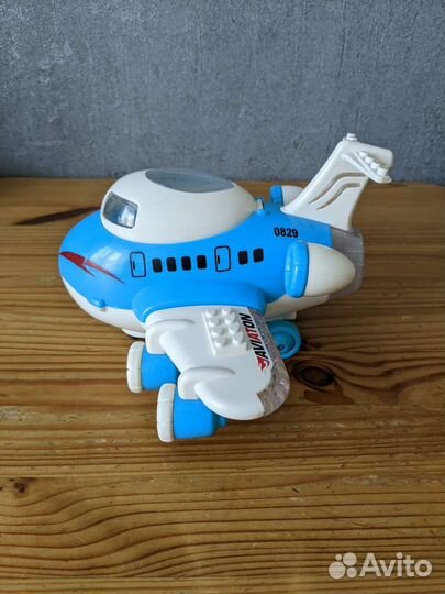 Музыкальный самолёт