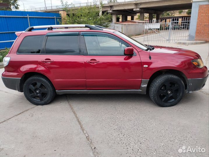 Mitsubishi Outlander 2.4 AT, 2003, 199 750 км