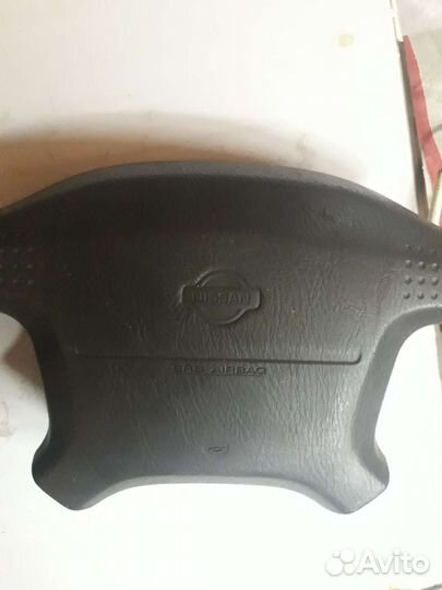 Руль Nissan x-trail с подушкой безопасности