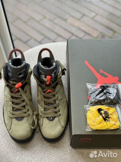 Кроссовки nike air jordan 6 travis scott