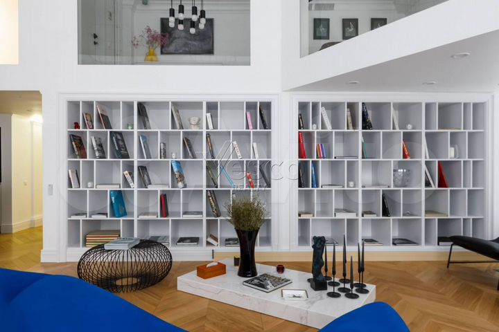 7-к. квартира, 310 м², 2/14 эт.