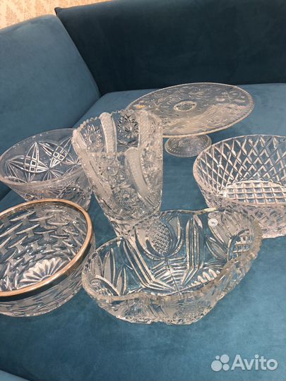 Хрустальные вазы и наборы