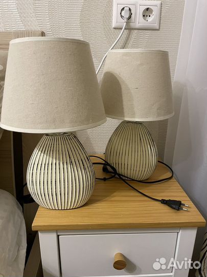 Настольная лампа Новая