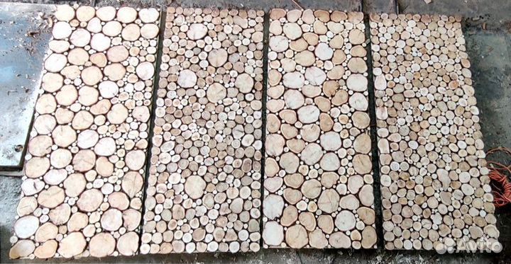 Панно из можжевельника