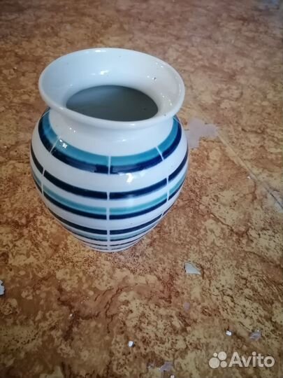 Продам вазу для цветов
