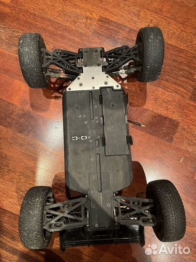 Rc модель himoto buggy 1/8 e10xb 4WD