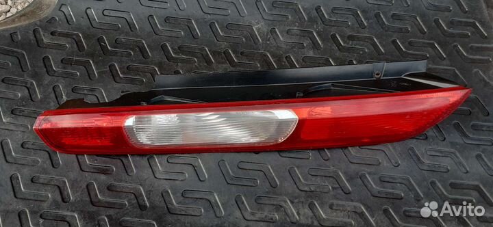 Фонарь задний левый ford focus 2