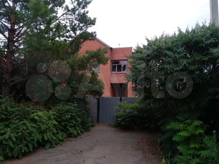 Дом 170 м² на участке 10 сот.