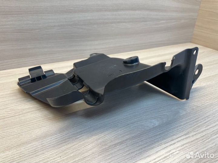 Пыльник двигателя передний левый LADA X-Ray