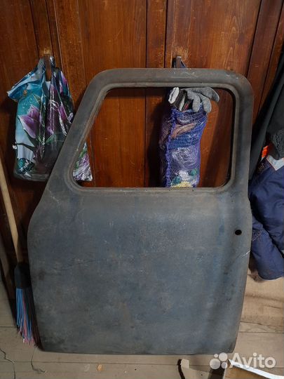 Дверь газ 53