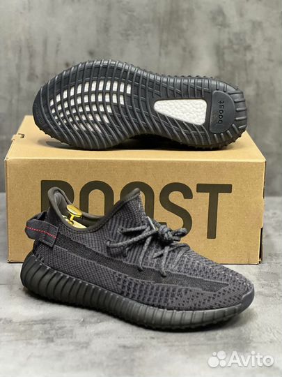Adidas yeezy 350 кроссовки