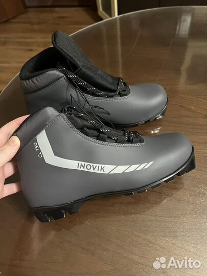 Лыжные ботинки новые