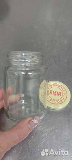 Банка стеклянная