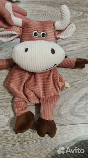 Игрушки с карманом под конфеты