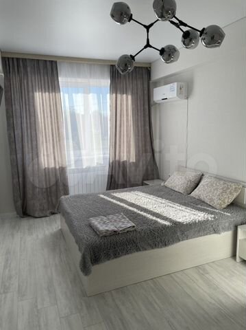 1-к. квартира, 43 м², 1/5 эт.