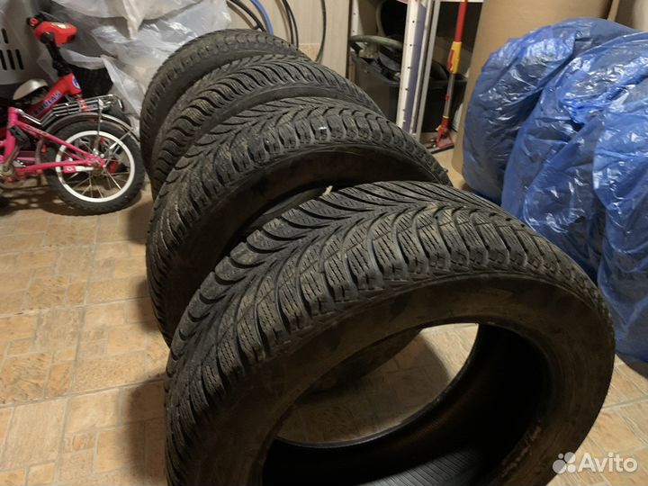 Goodyear UltraGrip Ice+ 225/55 R17