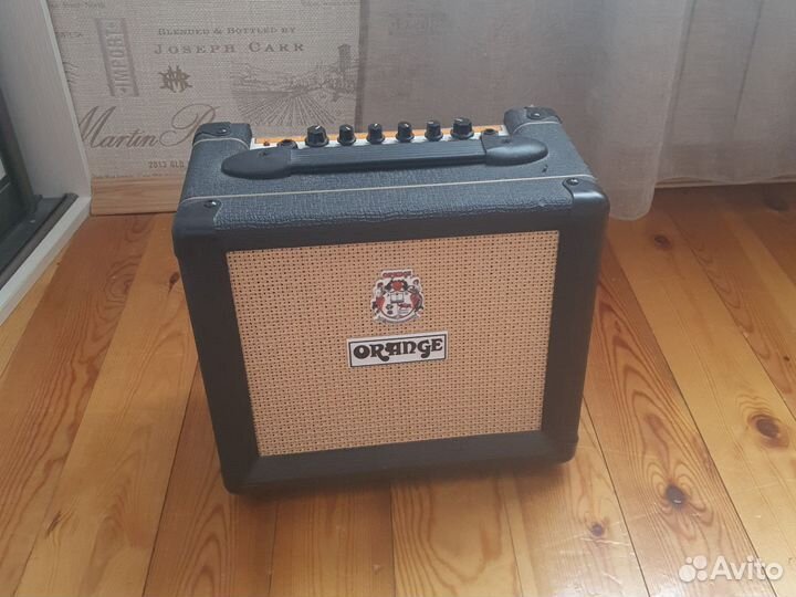 Гитарный комбоусилитель