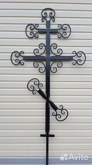 Кованый крест