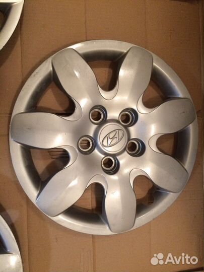 Колпак колеса Hyundai Elantra 52960-2H000