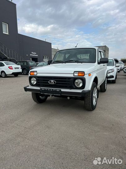 LADA 4x4 (Нива) 1.7 МТ, 2023, 5 км