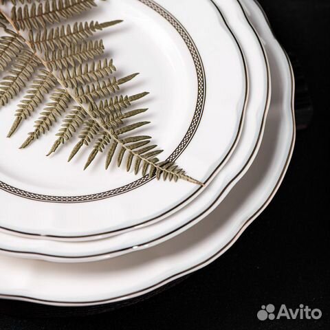Набор тарелок «Фаворит» из костяного фарфора тарел