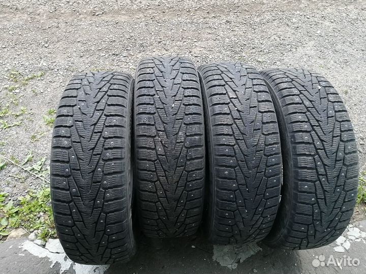 Nokian Tyres Hakkapeliitta 7 SUV 225/65 R17 106