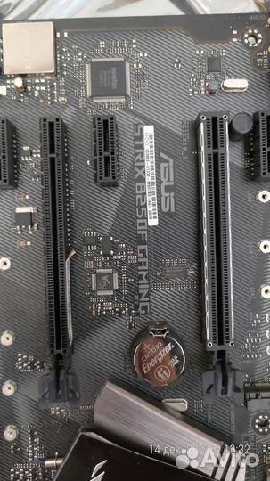 Материнская плата ROG strix B250F gaming