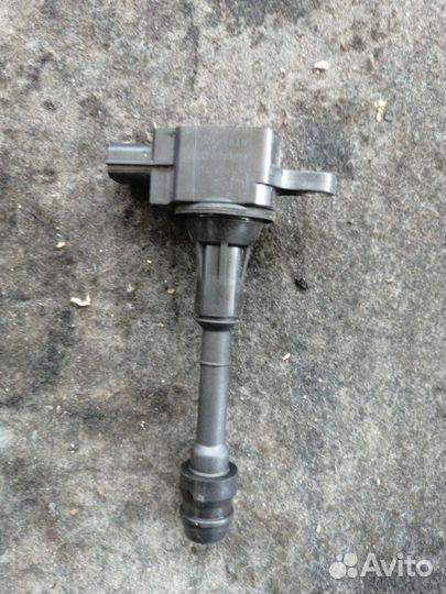 Катушка зажигания Nissan Serena C24 QR20