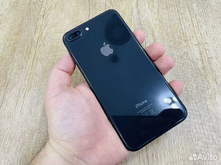 iPhone 8 Plus, 64 ГБ