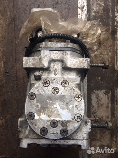 Рефкомпрессор рефрижератора AL330C2-L