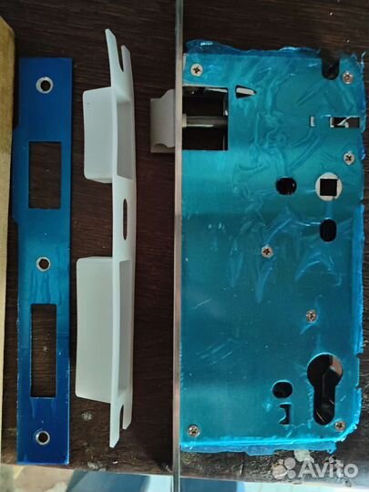 Механизмы замков дверные врезные