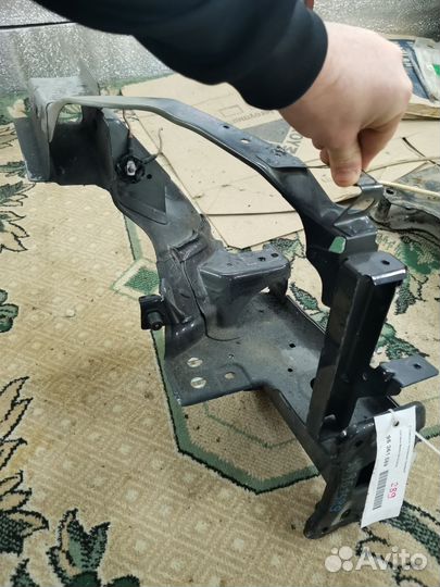 Лонжерона передний правый