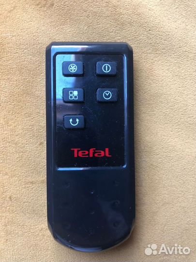Вентилятор напольный Tefal Essential с пультом Нов