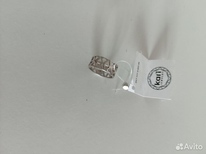 Серебряное кольцо