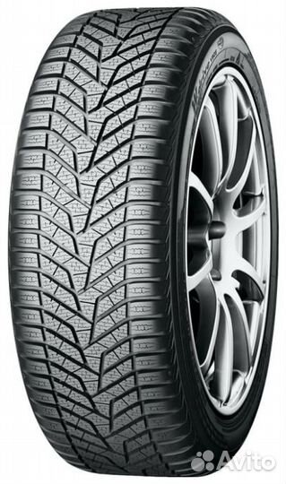 Yokohama BluEarth Winter V905 275/40 R20 106V