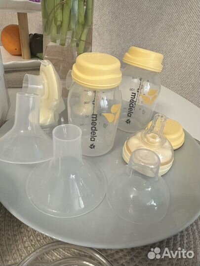 Молокоотсос medela swing maxi электрический