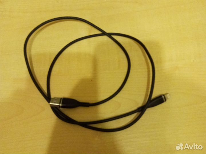 Зарядка на айфон