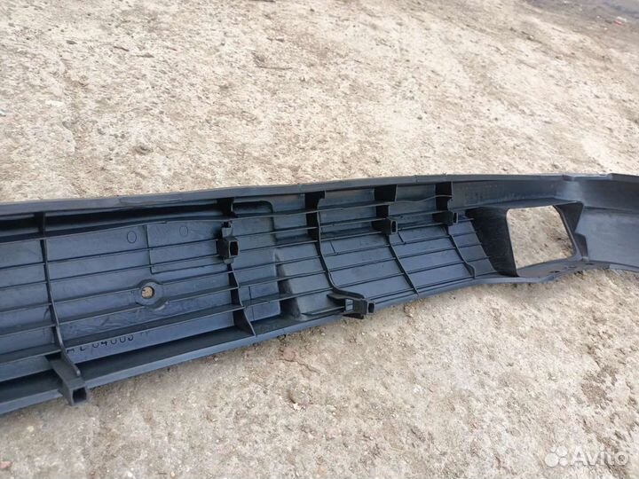 Бампер передний Audi 100 с птф