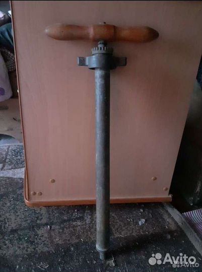 Насос старый