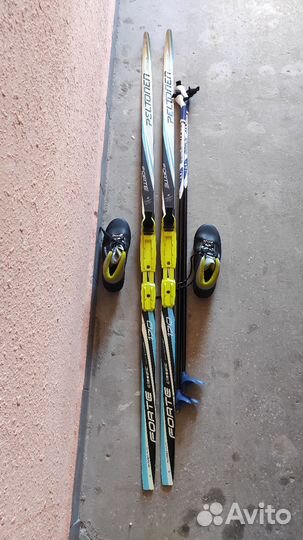 Лыжи и ботинки детские