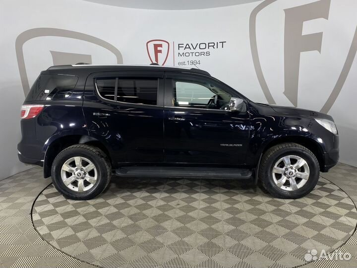 Chevrolet TrailBlazer 2.8 AT, 2013, 181 836 км