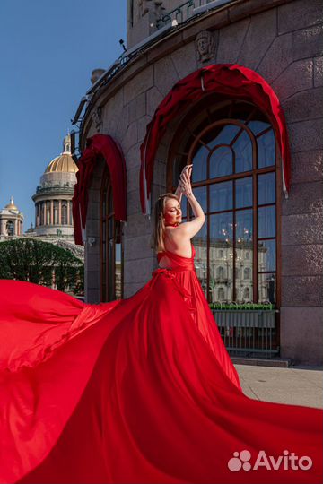 Фотограф Исаакий Фотосессия в центре СПб в платье