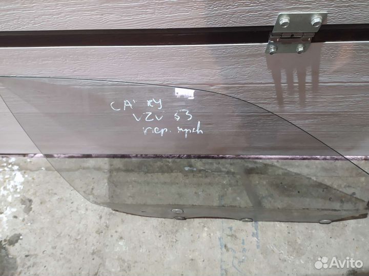 Стекло переднее правое Тойота Camry VZV33