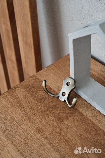 Вешалка настенная деревянная City в прихожую