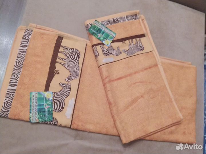 Махровые полотенца новые