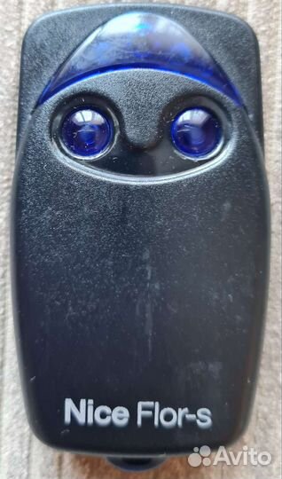 Пульт для шлагбаумов и ворот nice flor s